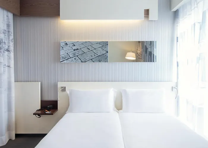 Ibis Styles Eur Hotel 4*