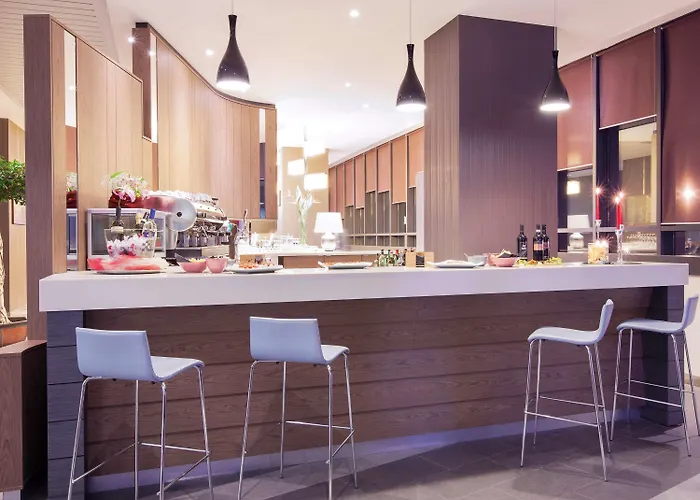 Ibis Styles Eur Hotel 4*