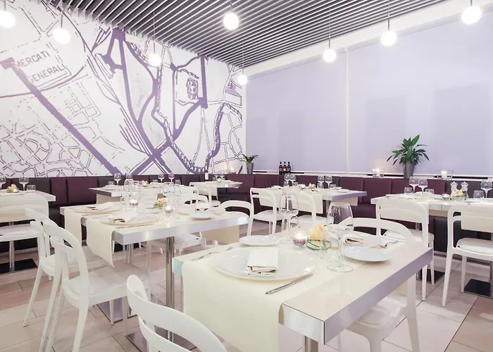 Ibis Styles Eur Hotel 4*